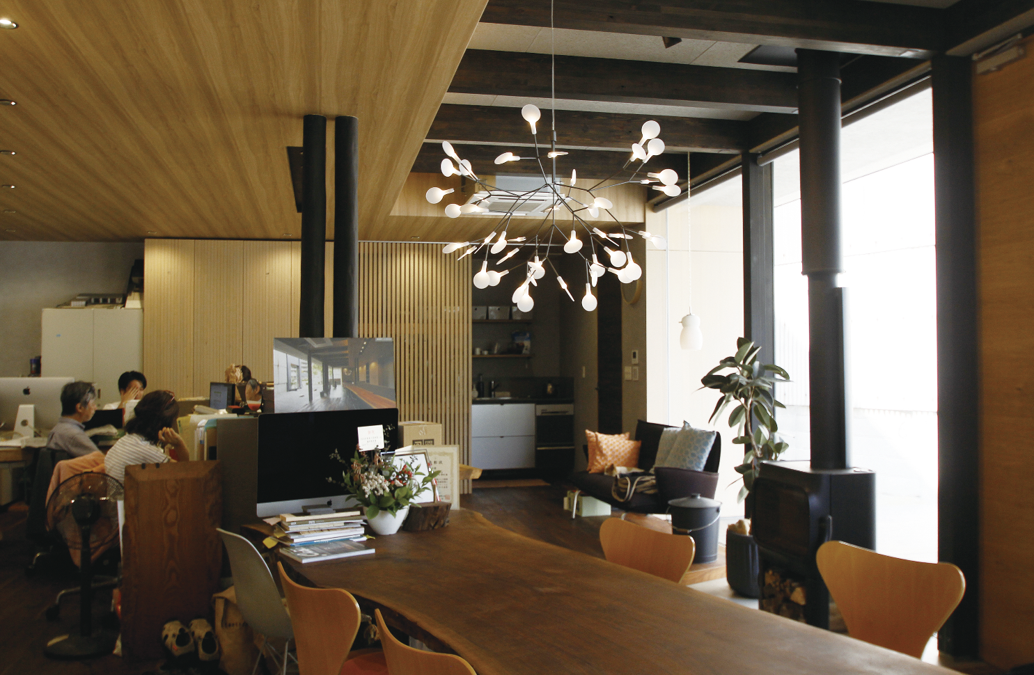 case 08ー 建築士　/　INTERIOR DESIGN GUIDE 2025